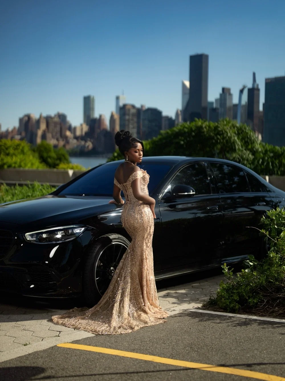Elegant Gold Sequin Evening Gown - Women Accessories